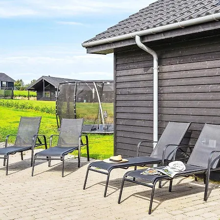 Luxury Retreat - By Traum